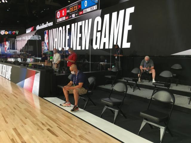 ios版下载-疫情下的NBA记者：工作更艰苦 媒体餐质量提高了？