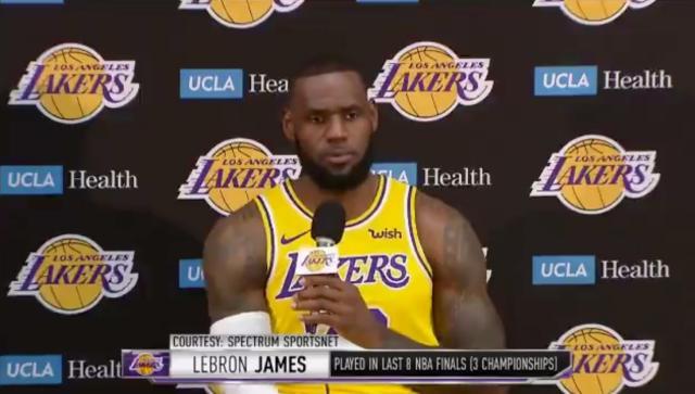 ios版下载-疫情下的NBA记者：工作更艰苦 媒体餐质量提高了？