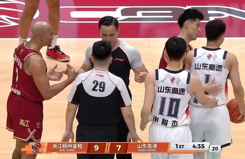 九游APP-狂输23分!山东惨败浙江,这3人彻底隐身,坑哭全队!